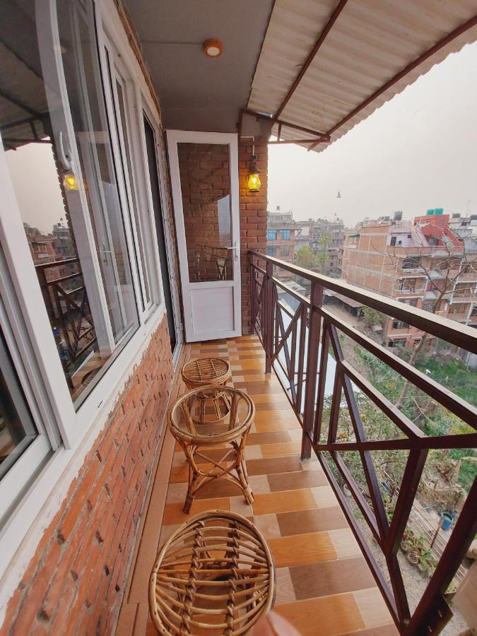 Cafe Beyond And Guest House Bhaktapur Exterior photo